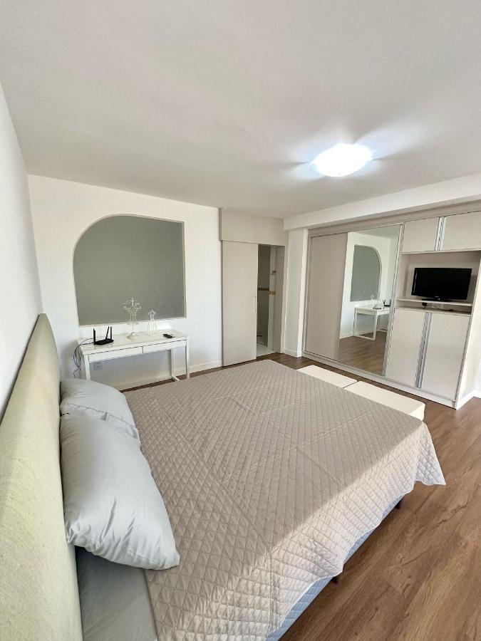 Saint Sebastian Flat 307 - Com Hidro! Ate 4 Pessoas, Duplex, No Centro Jaraguá do Sul Exterior foto